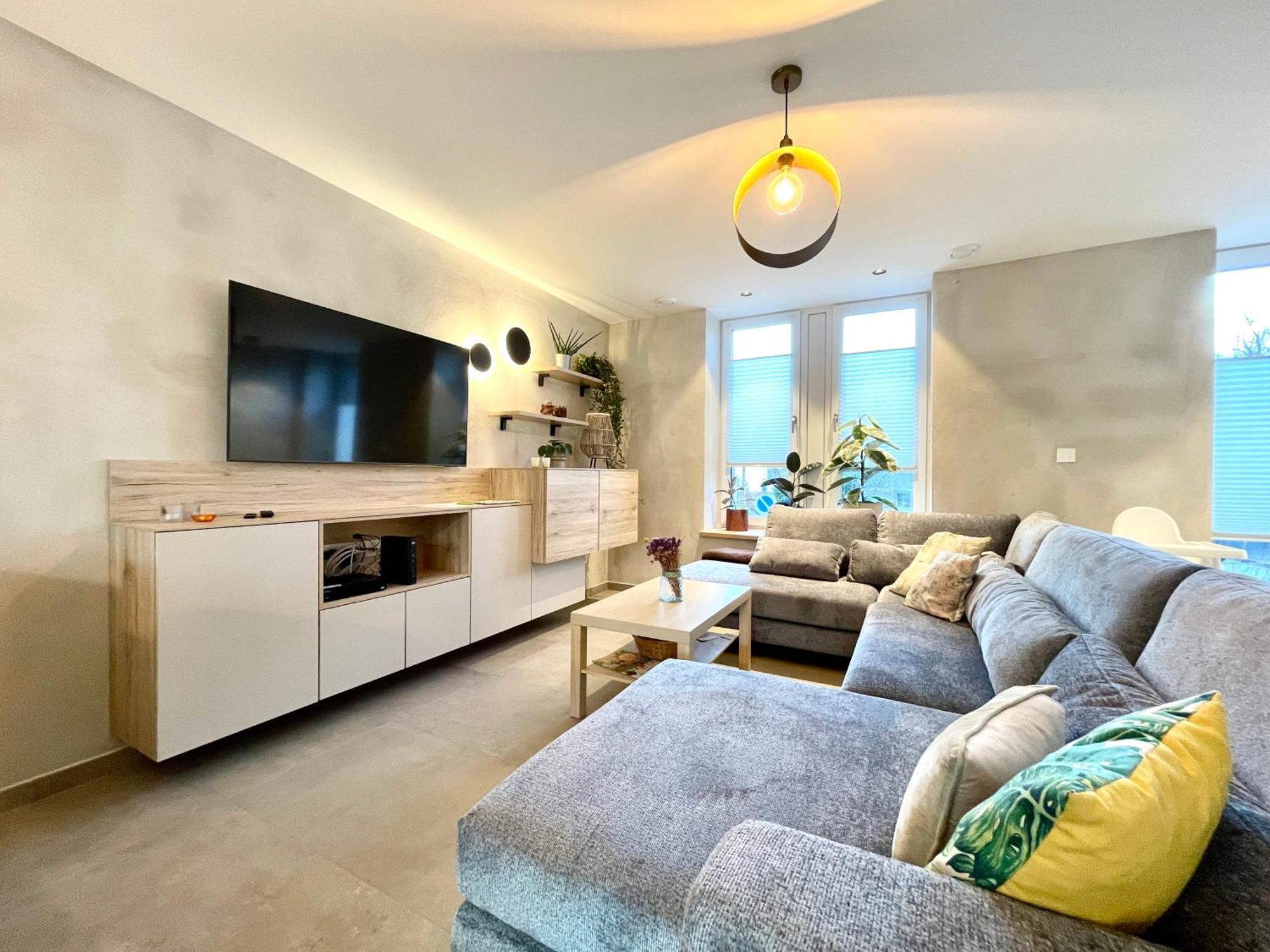 Le Quartier General Des Amis Holiday home *